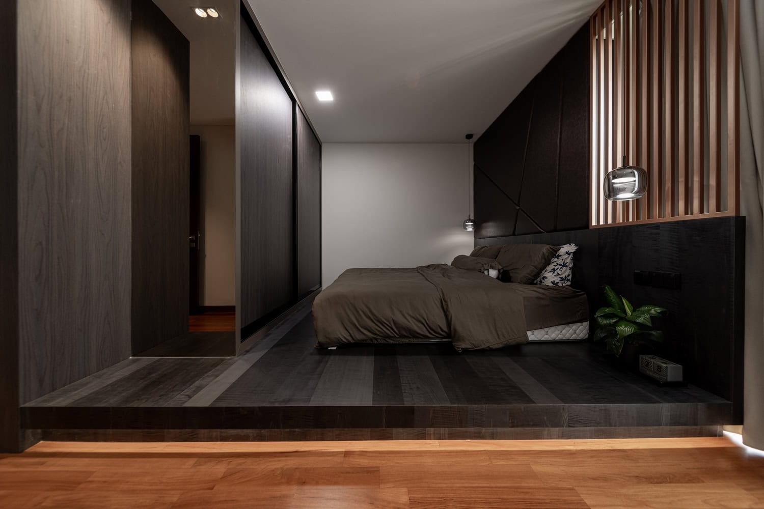 pisang-udang-bedroom-2 small office pantry design